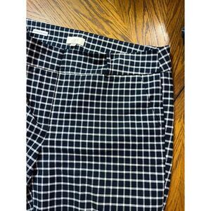 Loft Modern Skinny Ankle Size 14 Navy Blue and White‎ checks